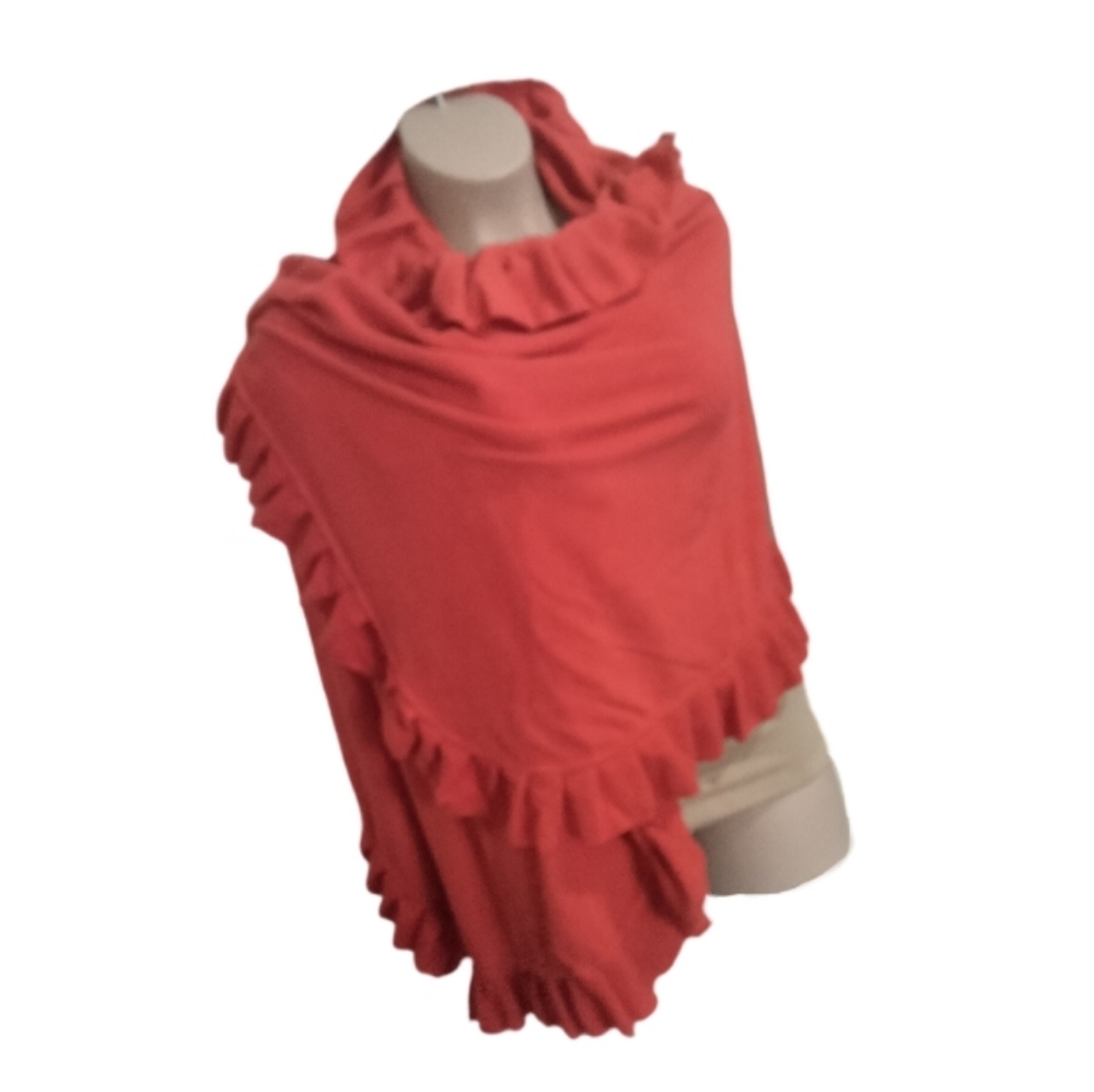 Red shawl - Picture 3 of 7